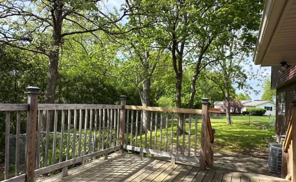 77 Briarcliff Ln-11