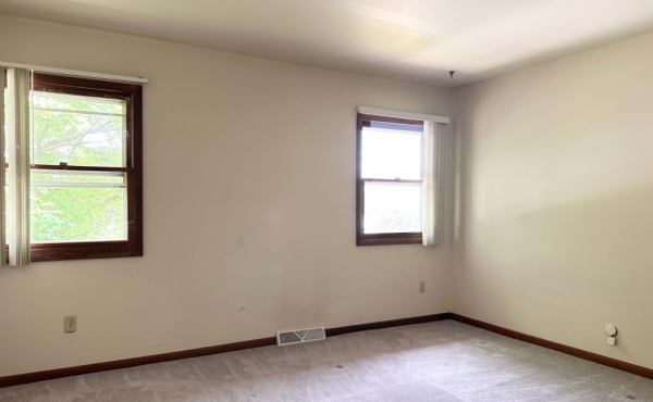 77 Briarcliff Ln-18