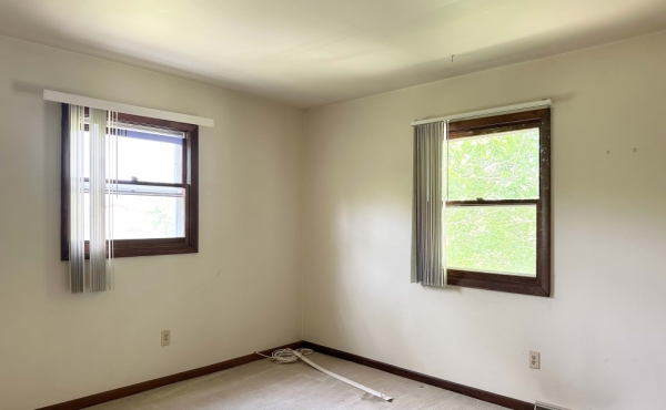 77 Briarcliff Ln-21