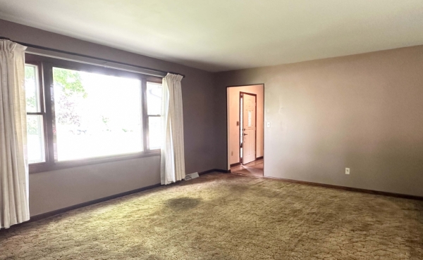 77 Briarcliff Ln-3